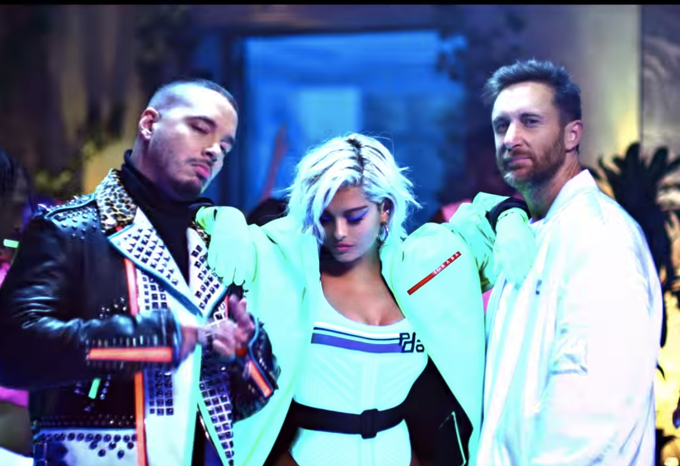 Blue bebe rexha david. David Guetta bebe Rexha. Дэвид Гетта bebe Rexha. David Guetta bebe Rexha im good Blue. David Guetta & bebe Rexha & j Balvin.