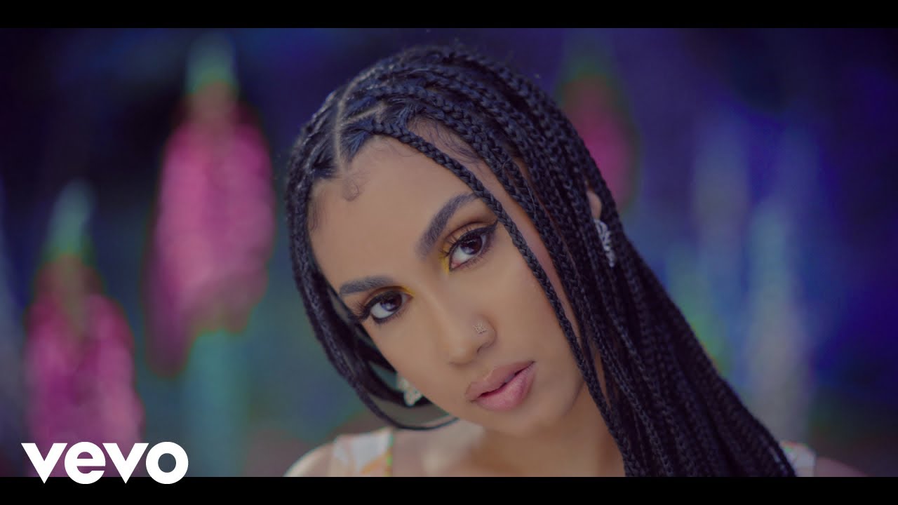 Queen Naija - Butterflies Pt. 2 (Official Video) - Blow Ya Speakers